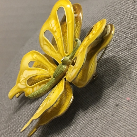 Vintage Handpainted Butterfly Brooch - Picture 3 of 5
